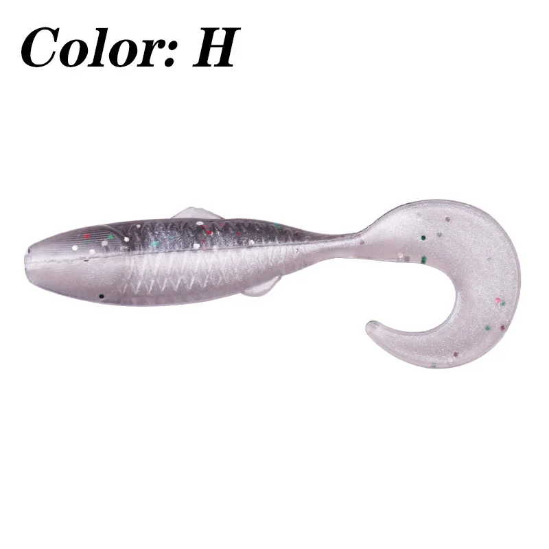 Un señuelo, que es un tipo de cebo de pesca diseñado para atraer peces. Este señuelo en particular es un cebo de plástico blando que se asemeja a un pez y que se usa a menudo en la pesca de lubina.