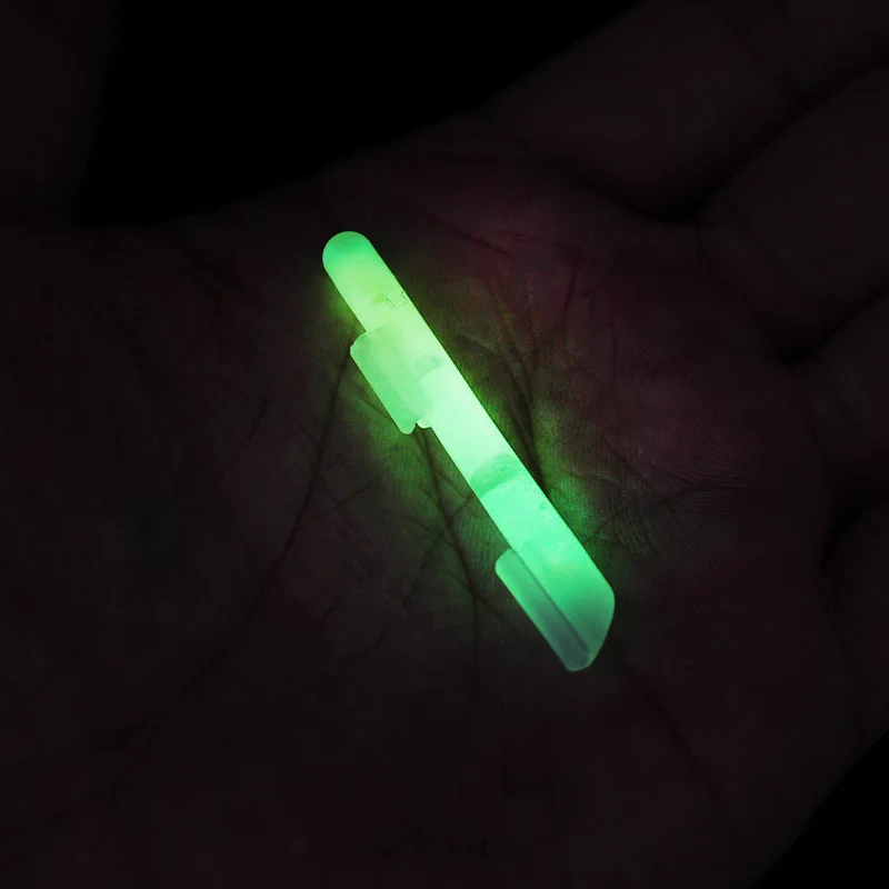 50 paquetes (100 uds) SS S M L XL XXL pesca nocturna barra de luz fluorescente luminosa Clip a presión en punta de caña de pescar barra luminosa FU011 - imagen 4