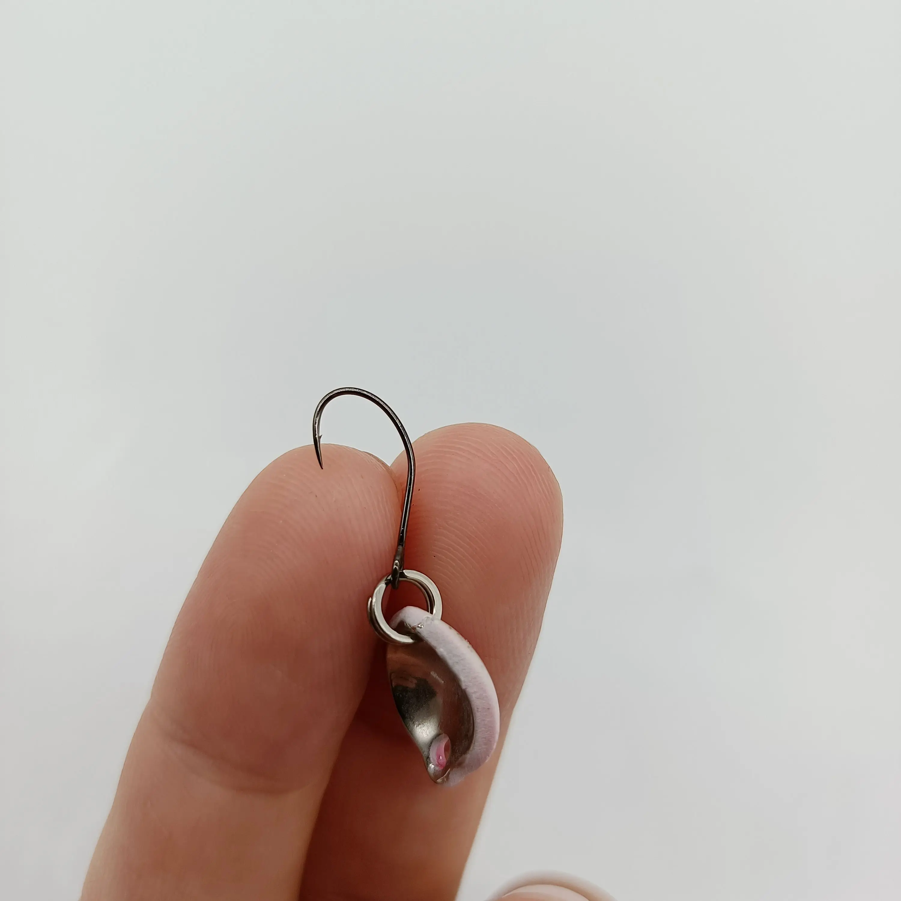 DUODUOYU-Mini señuelo de pesca de 1 piezas, cebo metálico de 1,8g/14mm, de un solo gancho, giratorio, duro, para trucha, lubina, Lucio, pesca en hielo - imagen 4