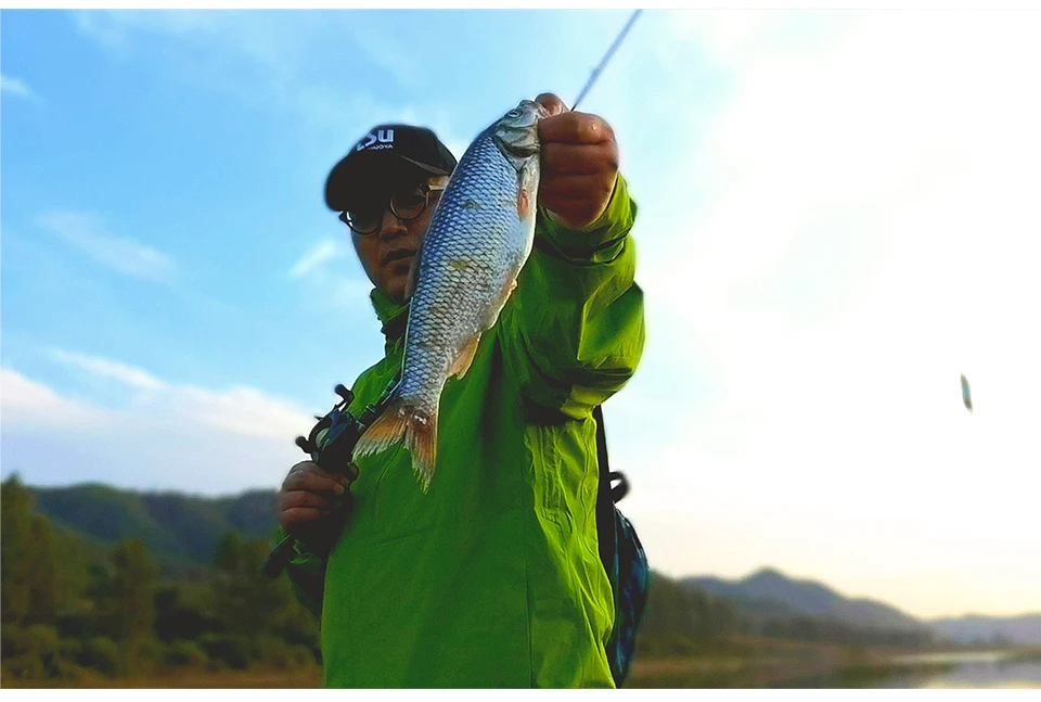 ¡Experimenta la emoción de la pesca con esta impresionante captura!