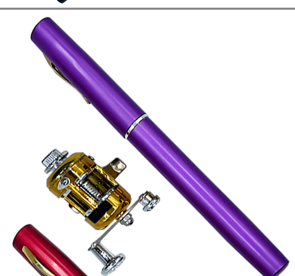 Un bolígrafo morado con un clip en la parte superior, un bolígrafo rojo al lado y un pequeño dispositivo mecánico que parece ser una cámara o una lente de cámara.