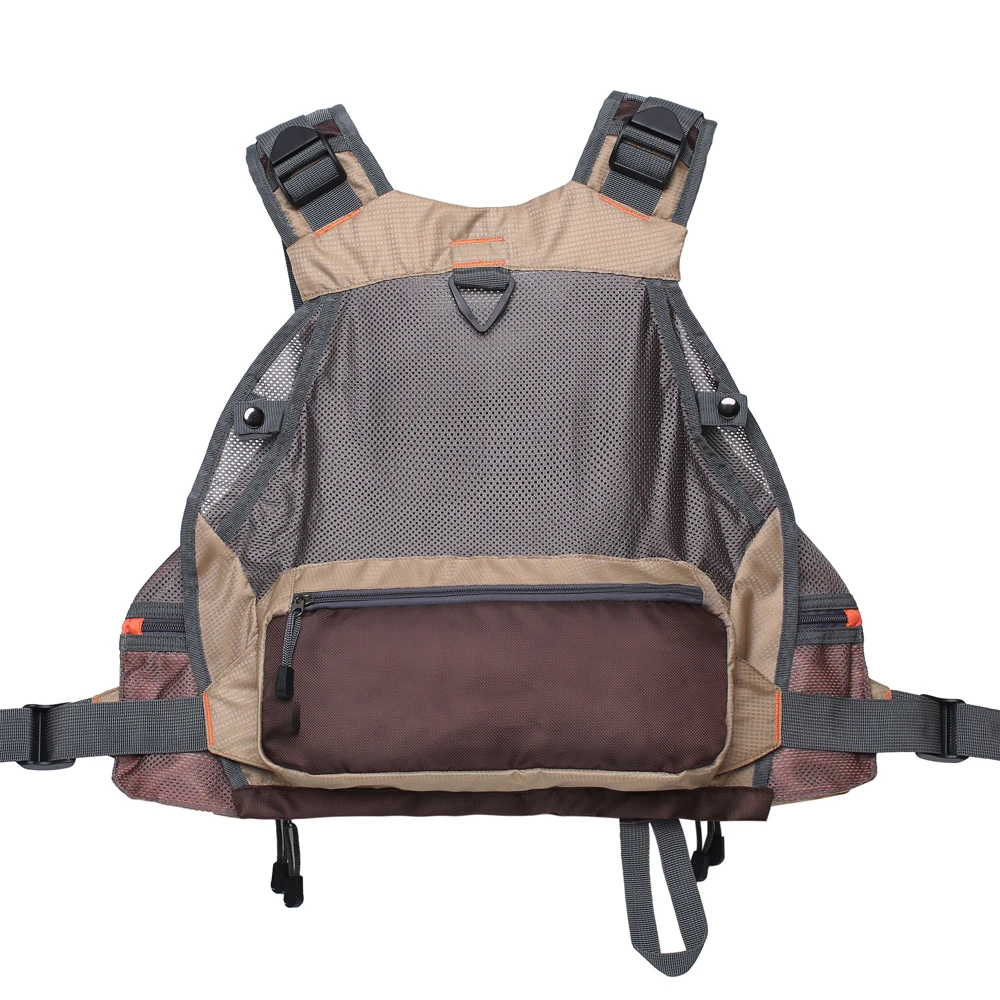Una mochila. Parece ser una mochila de hidratación, diseñada para transportar agua y posiblemente otro equipo, con un panel trasero de malla para mayor transpirabilidad y comodidad.