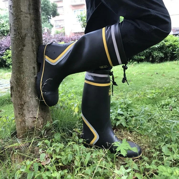 Protéjase con elegantes botas impermeables