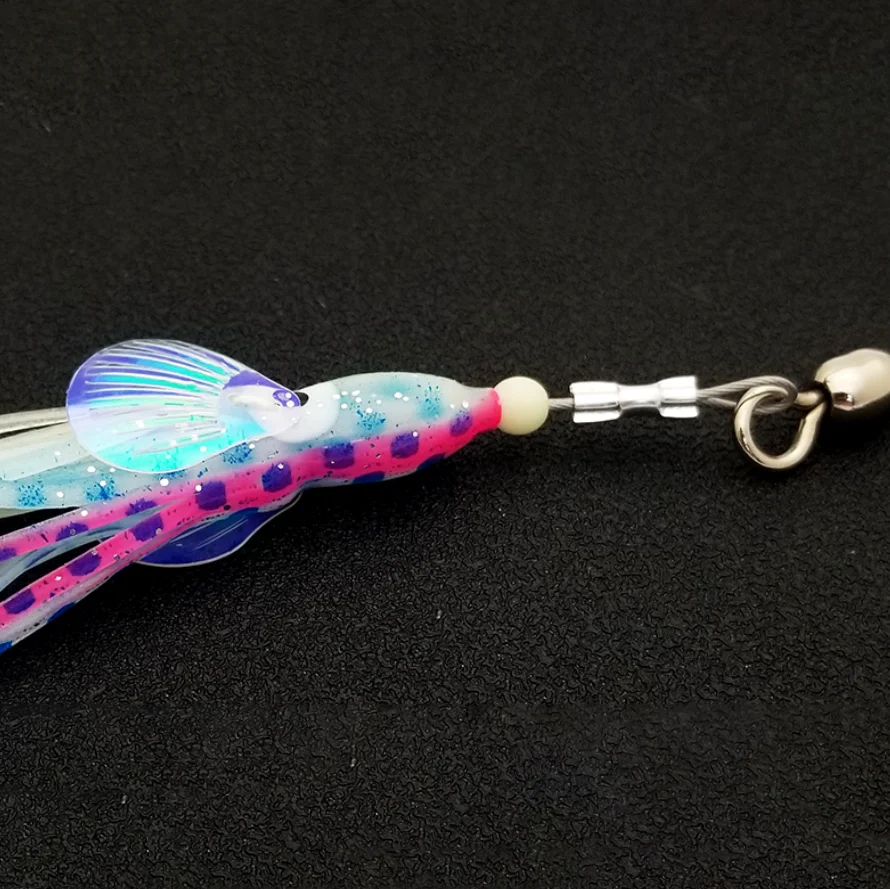 Gancho de cadena brillante para pesca en el mar, 1 bolsa = 4 ganchos, ganchos de púas, cebo de alimentación luminoso, productos Luya de acero al carbono, accesorios afilados