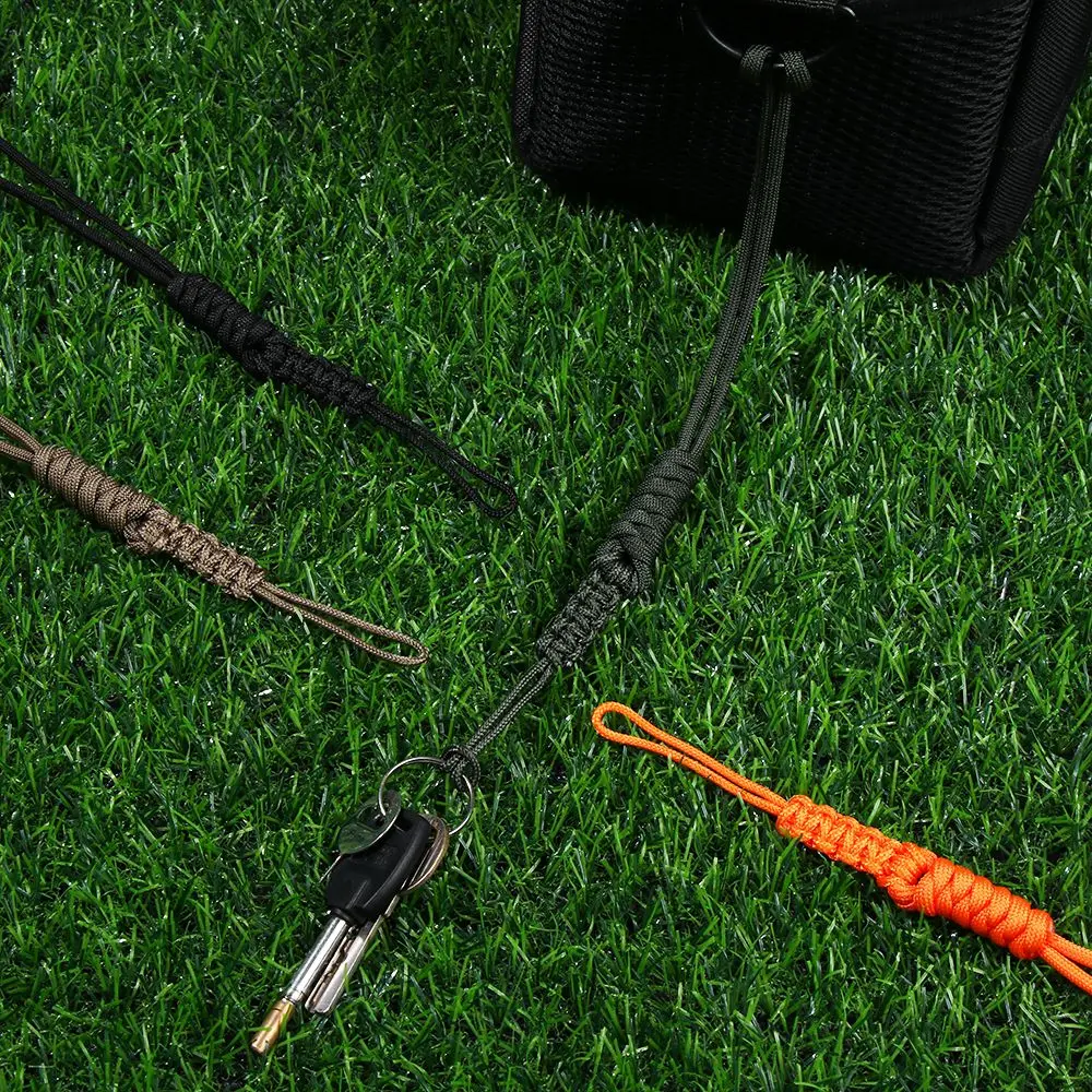 Llavero con paracord duradero para uso versátil al aire libre