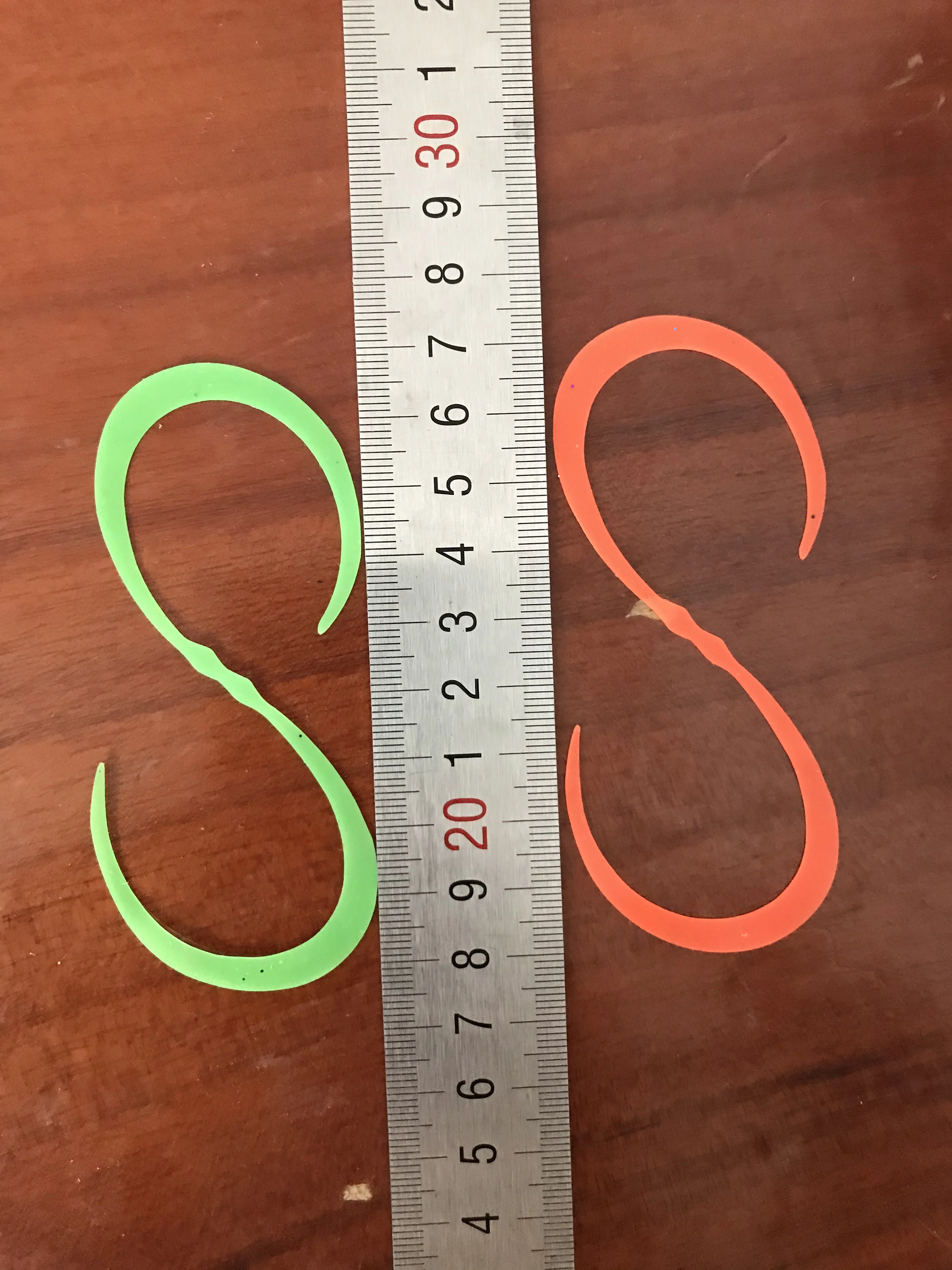 JINHONGKANG-faldas de silicona de 100 piezas, señuelos de serpentina, remolques, cebo giratorio integrado, Zumbador - imagen 2