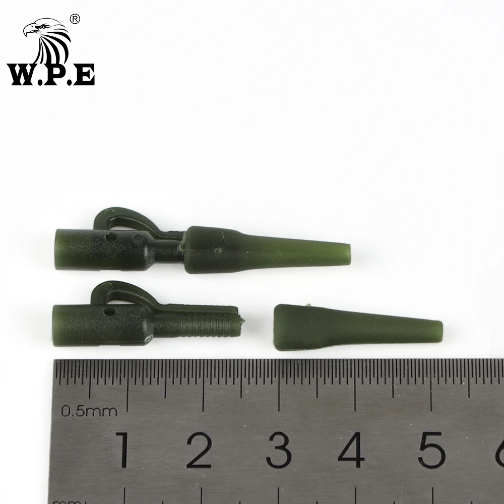 Detalle de los clips mostrando su diseño accesorios y kit para pesca efectiva