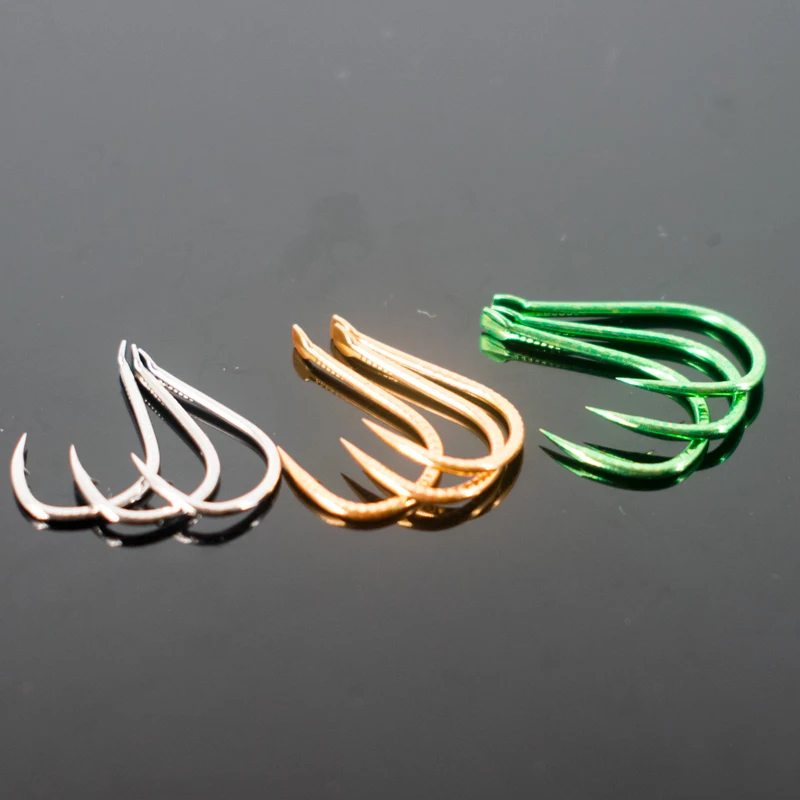 Anzuelos de pesca con púas, anzuelos de acero con alto contenido de carbono, plantilla de pesca, color verde dorado y plateado, anzuelos de pesca reforzados, 30 unids/lote por paquete