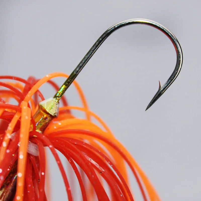 Señuelo Buzzbait ruidoso para lubina – acción viva y falda movible - imagen 3
