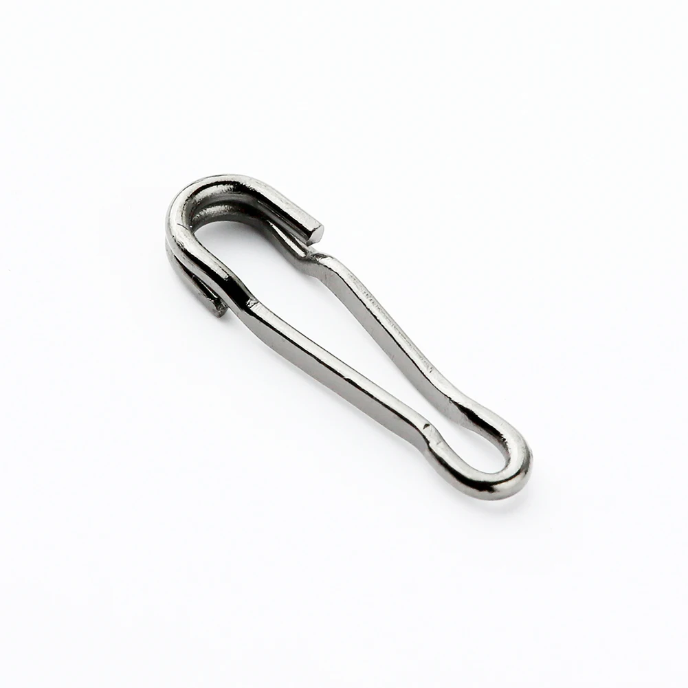 Conector giratorio de barril mostrando su sistema de cierre rápido y alta resistencia