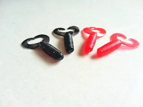 Cebos de doble cola para pesca, gusanos blandos, señuelos de dos colas, 35mm, 100 unidades por lote - imagen 5