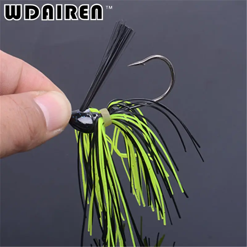 Señuelo de pesca de goma suave, 1 unidad, 7g, 10g, 14g, Spinnerbait, negro, boca grande, pez lubina, cebo de Metal, lentejuelas, Barba, Lucio - imagen 4