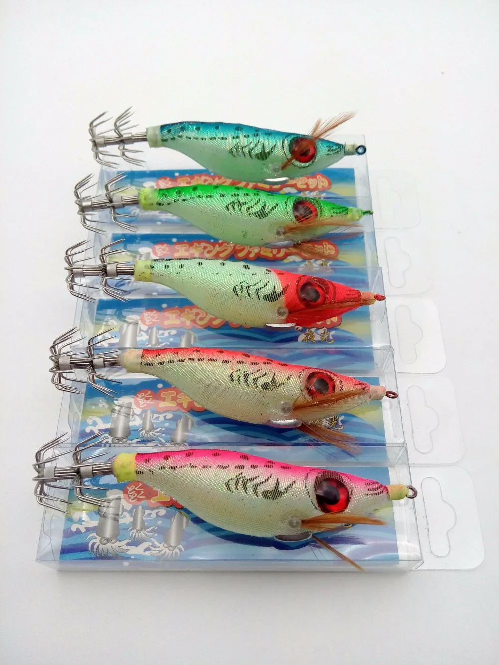 Señuelos de pesca de camarones de madera, anzuelos de plantilla de calamar, 9,5g, cebo giratorio Artificial de ojo grande, 1 pieza, venta - imagen 2