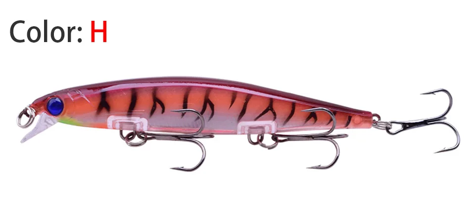 Un señuelo de pesca realista vibrante diseñado para una pesca efectiva de captura y liberación