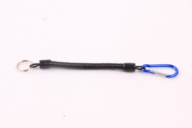 Llavero con un bucle enrollado y un carabinero para un accesorio fácil