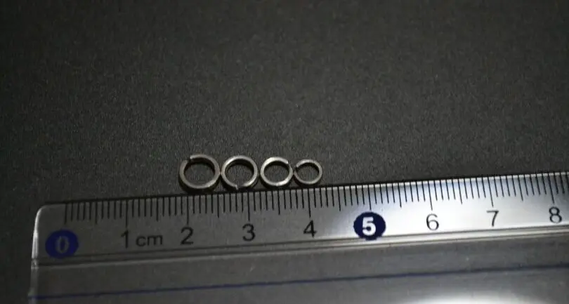 Accesorios para aparejos de pesca, conector de señuelo, anillo de Squash, 4mm, 5mm, 7mm, cuchara para pececillo, señuelos artificiales, piezas de anzuelo triple, lote de 50 piezas - imagen 2