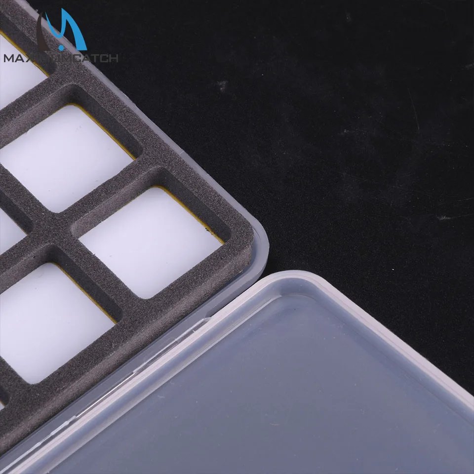 Caja para moscas Maximumcatch, resistente al agua, delgada, 185x103x13mm, transparente, con compartimento de espuma para pesca, trucha, salmón, lubina - imagen 4
