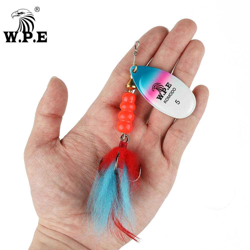 W.P.E KOMODO Spinner señuelo 15g/22g 1 Uds cebo duro cuchara señuelo pluma anzuelo triple señuelo de pesca de Metal Crankbait señuelo de lubina Wobblers - imagen 3