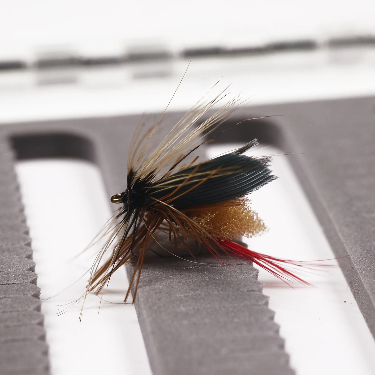 Wifreo 10PCS Mezcla de colores 14 # Pesca de trucha de espuma mosca seca Mayfly Caddis pesca señuelos con mosca - imagen 4