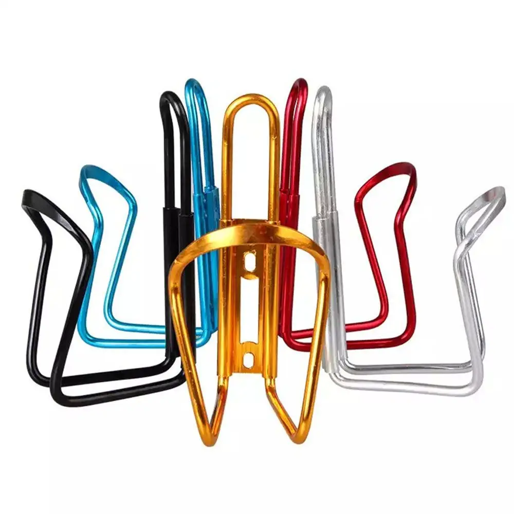 Coloridos soportes para botellas de agua para bicicletas para un viaje elegante y funcional