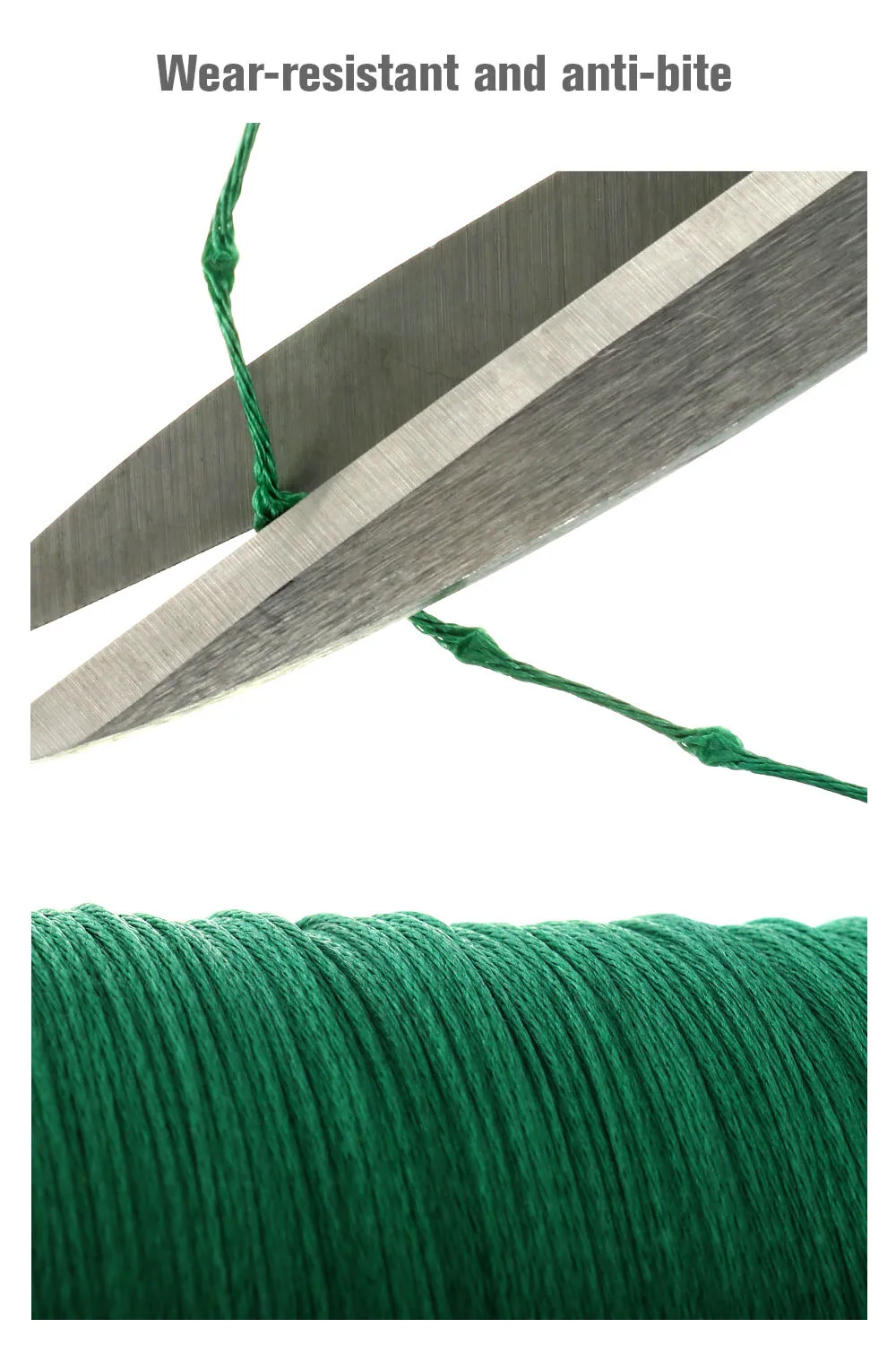 Un par de tijeras cortando una cuerda verde. Las tijeras se colocan de tal manera que las hojas se insertan parcialmente en la cuerda y se corta la cuerda. El fondo es sencillo y no proporciona ningún contexto o información adicional.