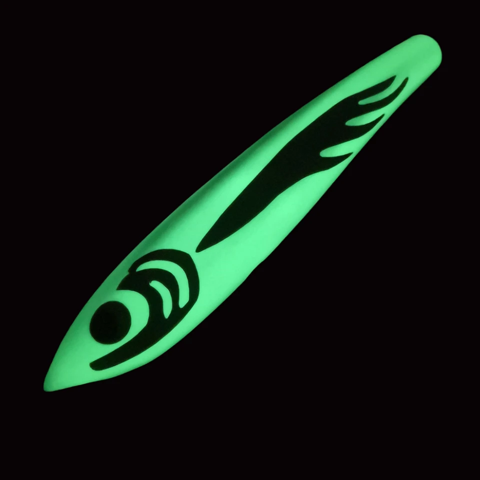Stick brillante en forma de pescado para la visibilidad nocturna
