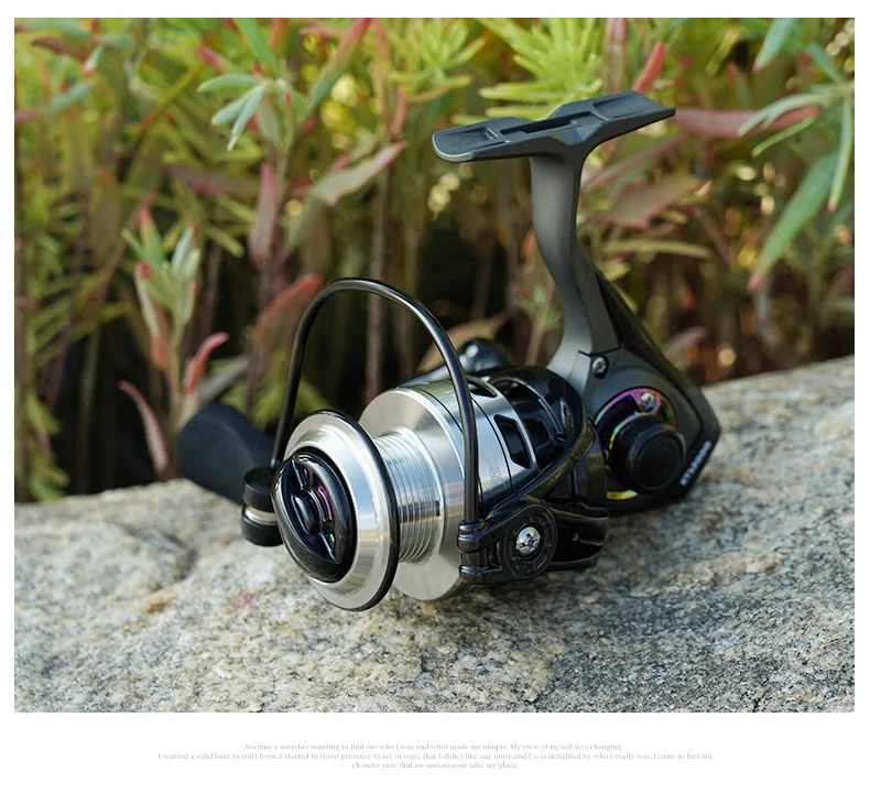 Experimente la emoción de la pesca con este carrete de alto rendimiento