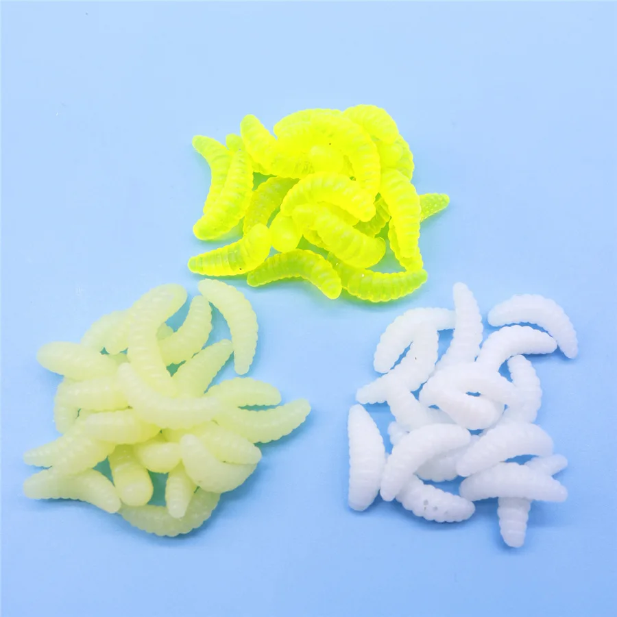 Coloridos gusanos de plástico para la pesca y la decoración
