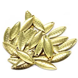 Señuelo de pesca con mosca de superficie lisa y cuchara de Metal, lentejuelas de ruido, hojas de sauce doradas y plateadas, accesorios de cebo de pescado DIY, 10 a 20 unidades por lote