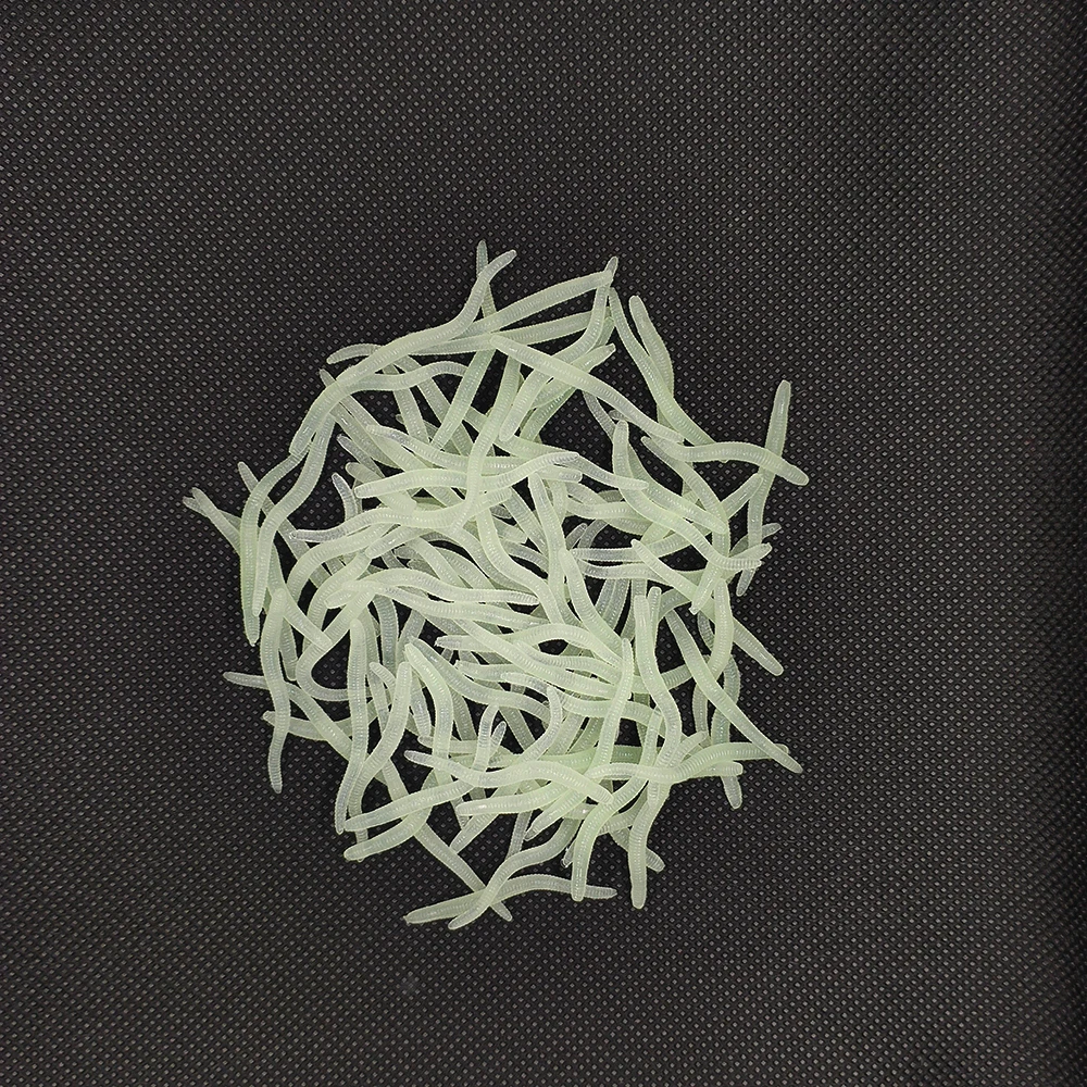 Señuelo suave de gusano rojo realista, 20 piezas-100 Uds., 35mm, pesca de lombriz de tierra, cebo Artificial de silicona, olor a pescado, aditivo para camarones, carpa lubina - imagen 2