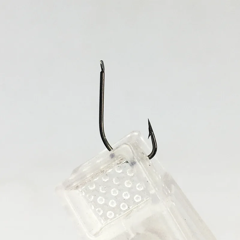 Anzuelos al por mayor a granel, 10000 unids/lote, anzuelo de pescado con púas de cabeza plana, aparejos de Pesca de carpa cruciana de acero rico en carbono - imagen 3