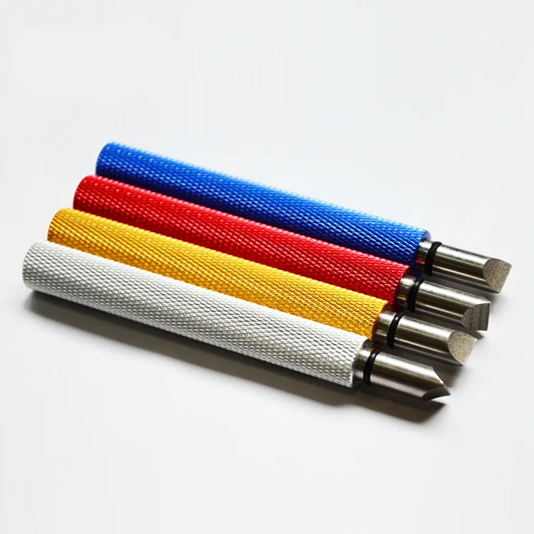 Herramientas de precisión coloridas para tareas versátiles