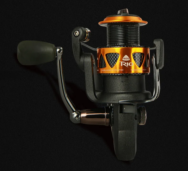 Este carrete de pesca está diseñado para precisión y durabilidad perfecta para cualquier pescador