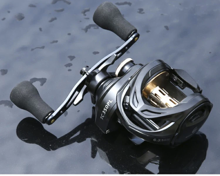 Experimente la emoción de la pesca con este carrete de alto rendimiento