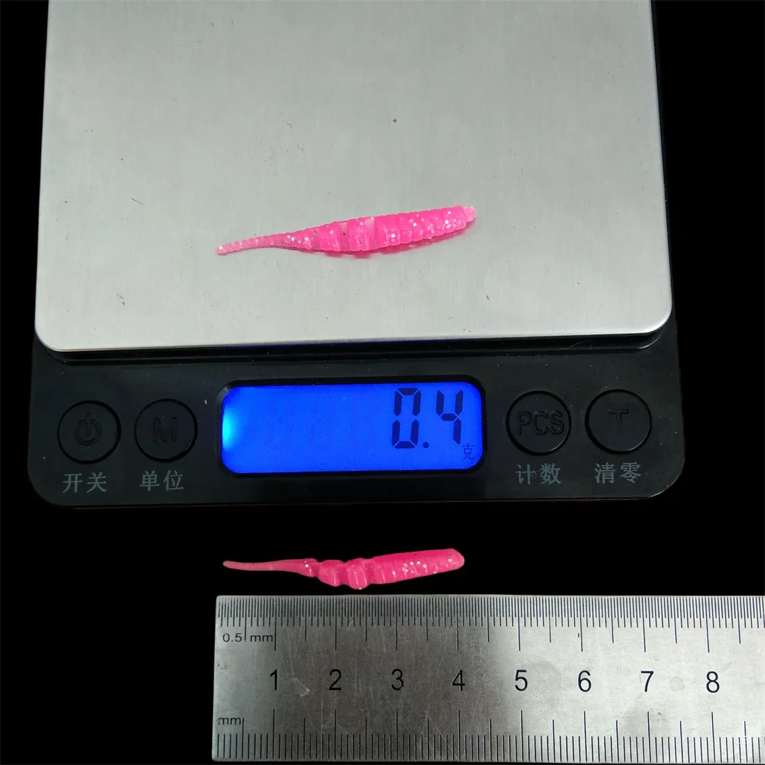 10 unids/lote pesca de silicona 40mm 0,4g señuelos blandos cola en espiral aditivo de olor de camarón cebo suave de goma Artificial aparejos de pesca lubina - imagen 2