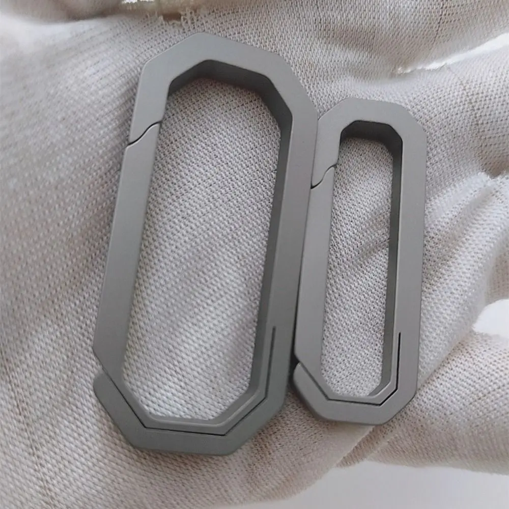 Llaveros reales de alta calidad, llaveros de aleación de titanio súper ligeros, llavero de coche para hombre, regalo creativo masculino - imagen 4