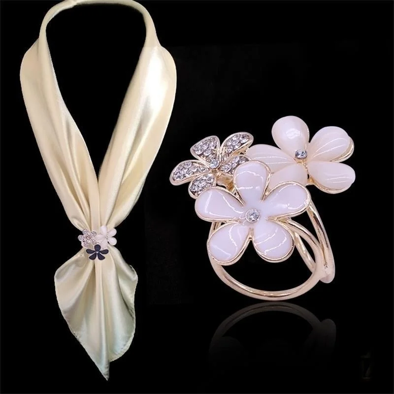 Broche de flores a la moda para mujer, ramo con hebilla, Clips para bufanda con diamantes de imitación de cristal, joyería - imagen 2