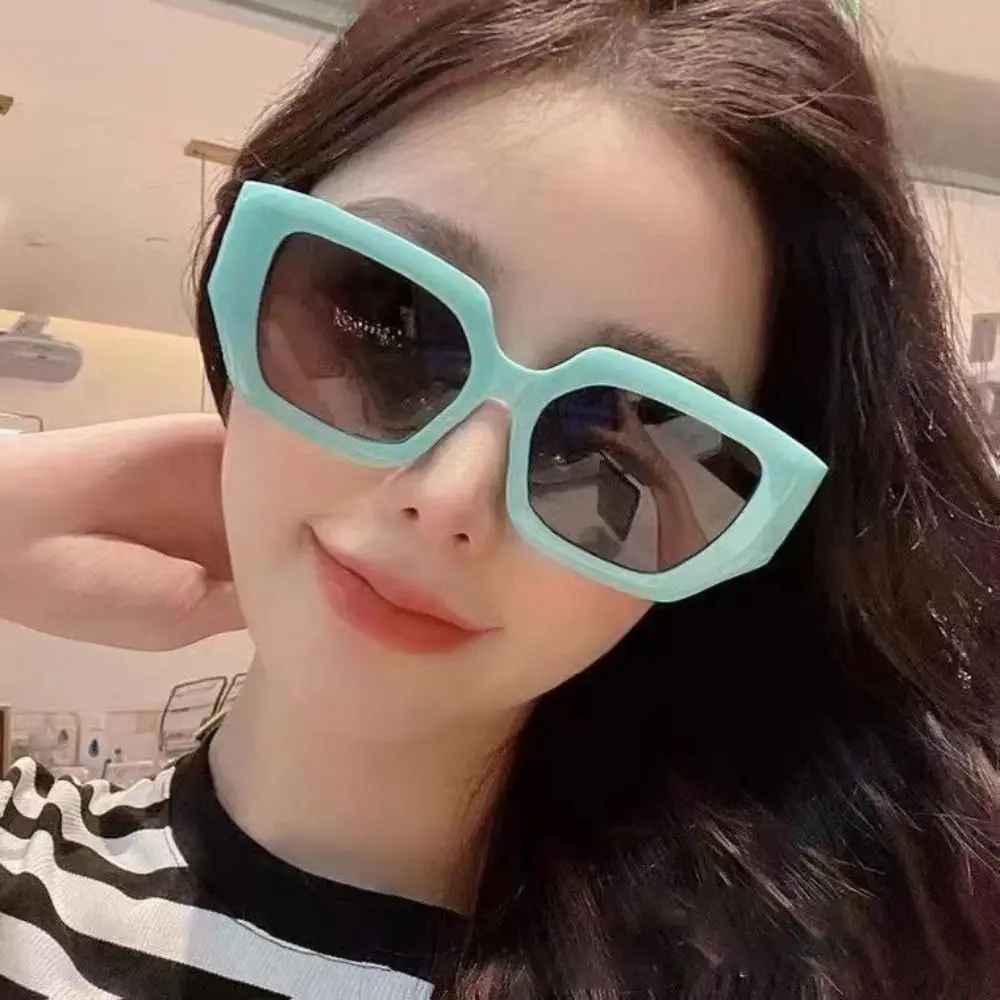 Gafas de sol Retro con montura grande, protección UV, tonos negros, gafas de viaje, accesorios para fotos, decoración de calle, gafas de sol para exteriores - imagen 2