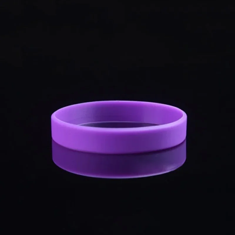 Paquete de 5 pulseras deportivas luminosas de silicona sin palabras pulsera de baloncesto colores aleatorios - imagen 3