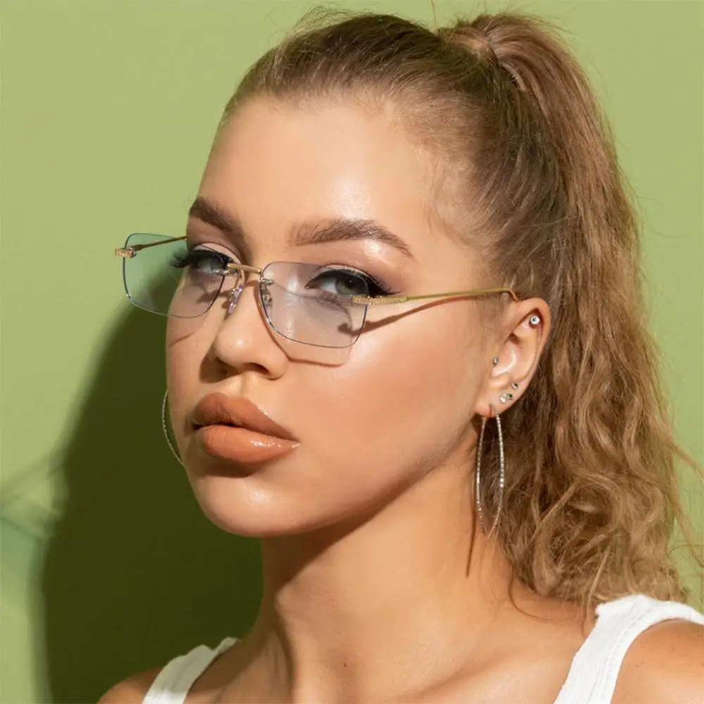 Gafas de sol cuadradas sin montura para mujer, estilo Ins, protección UV400, gafas de sol Punk, gafas rectangulares pequeñas para disparar en la calle para mujer - imagen 3