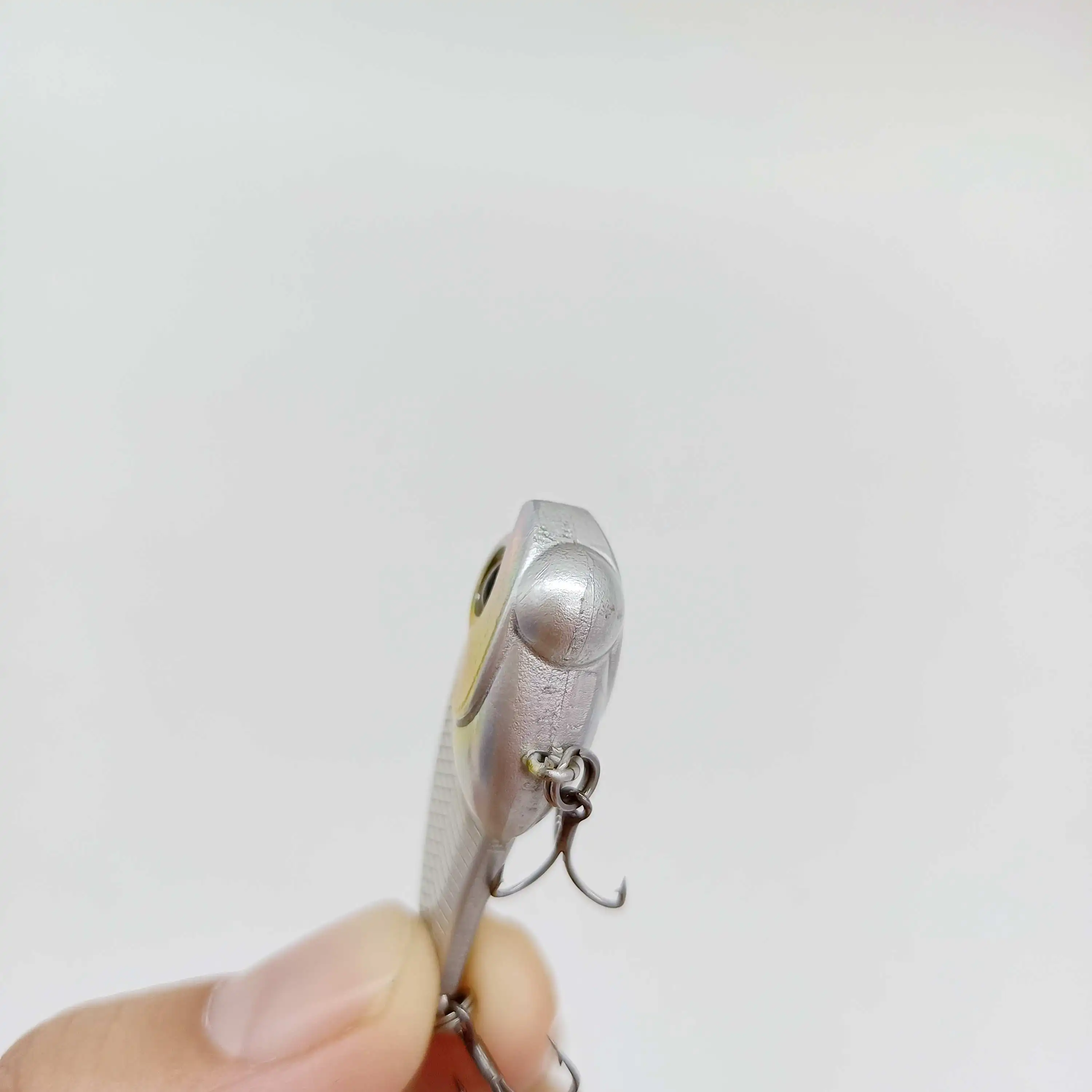 Señuelo DUODUOYU con detalles de acabado