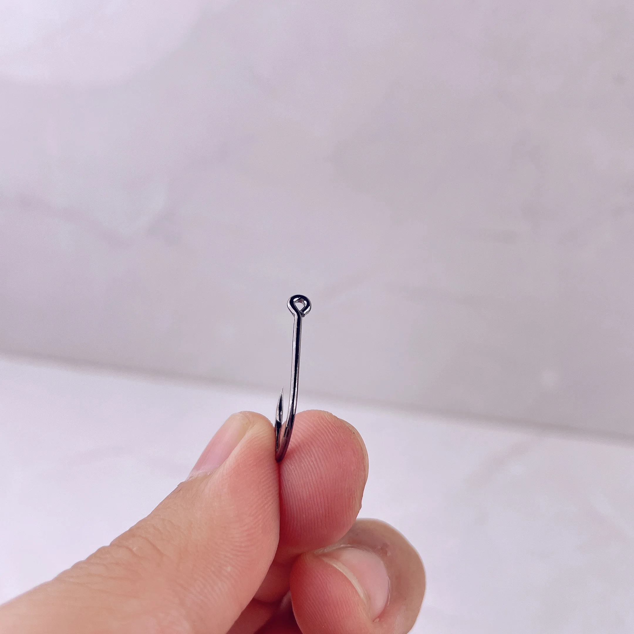 Anzuelos de acero carbono C-5 afilados para carpa y bagre - imagen 5