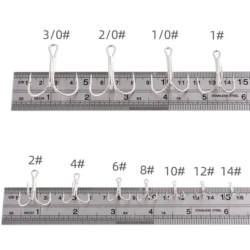10 unids/lote 2 #   -14 #   3/0 #   Anzuelo de pesca plateado, anzuelos triples de acero rico en carbono, aparejos de pesca, triples curvados redondos para lubina - imagen 3
