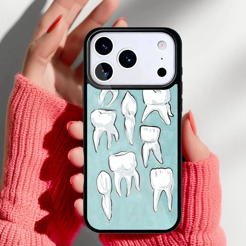 Vista trasera de la funda dental mostrando compatibilidad con diferentes modelos de iPhone