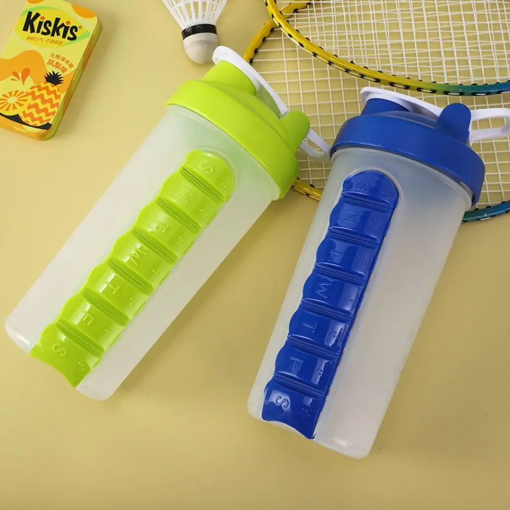 Caja de medicina 2 en 1, 600ml, 7 rejillas, taza de agua, botella de agua de plástico deportiva, cajas de pastillas diarias, organizador de botellas para beber - imagen 3