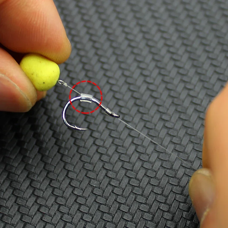 300 Uds aparejos de pesca de carpa funda de gancho alimentador funda antienredos para aparejo de pelo de pesca de carpa apto con gancho alimentador 6 8 10 12 - imagen 5