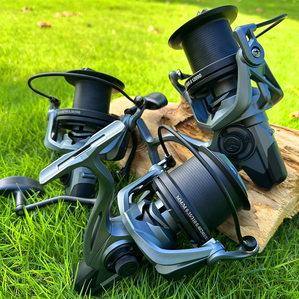 Carrete de pesca de carpa, rueda alimentadora giratoria, serie 9000 12000 14000, arrastre máximo de 20kg, relación de engranaje 4,8:1, pesca de Surf curricán de agua salada - imagen 5