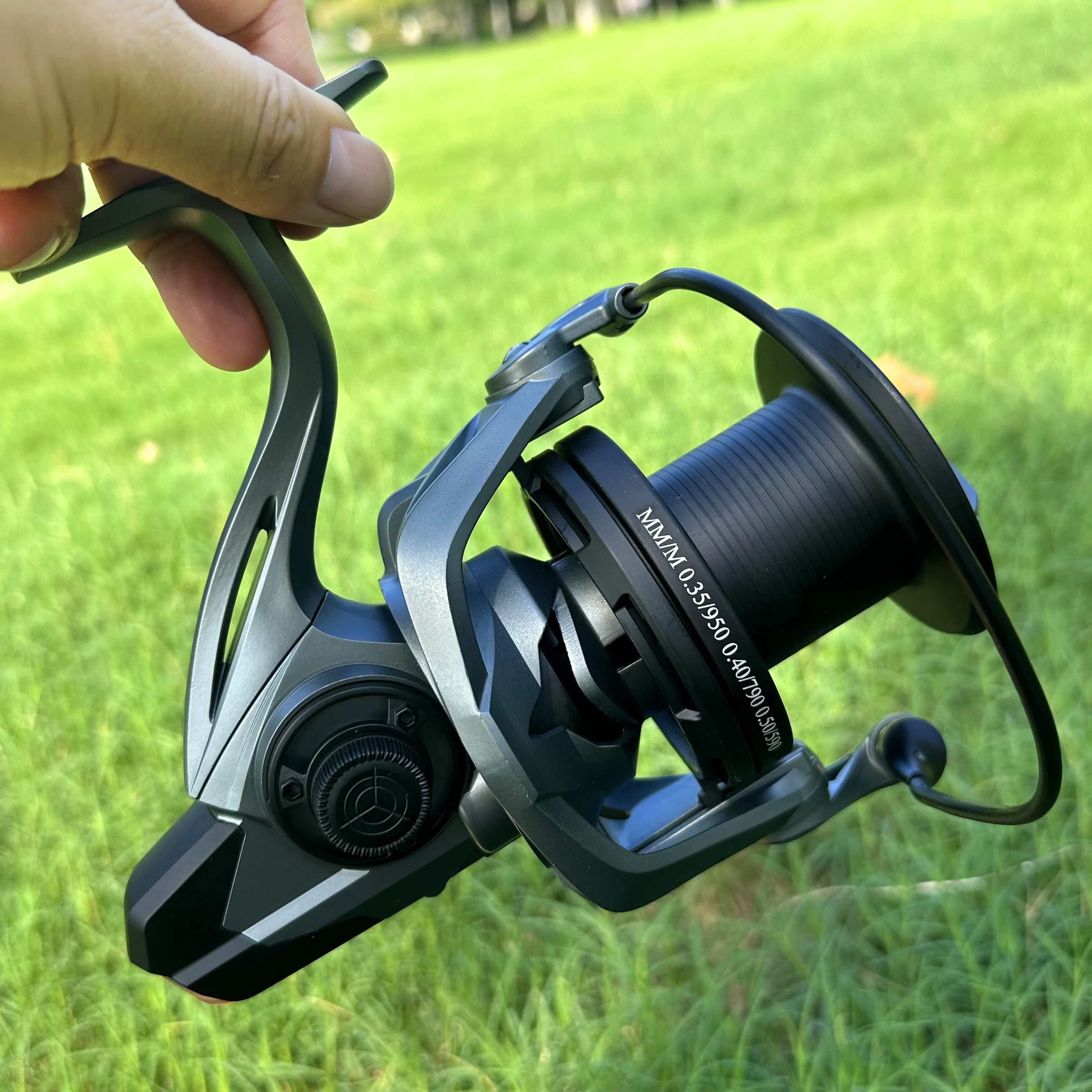 Carretes de Pesca giratorios grandes 9000 12000 14000 carrete de arrastre 20KG carrete potente agua dulce agua salada juego grande Pesca de Surf - imagen 5