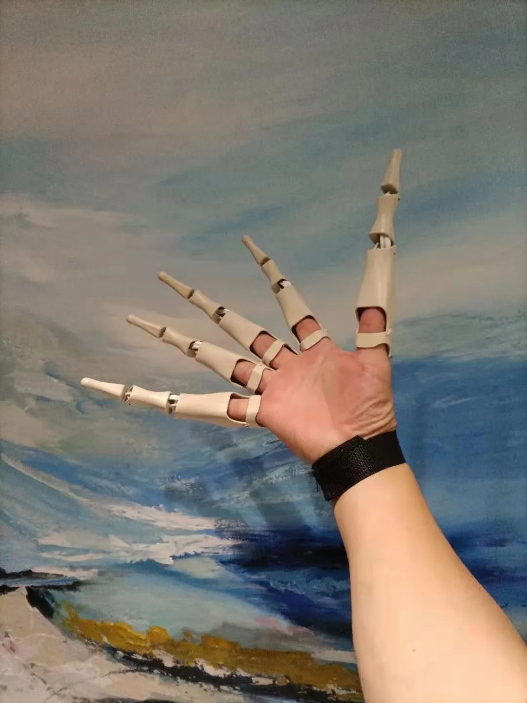 White Bone Claws