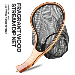 Lokken MicroStream 35cm para pesca de black bass con caña de mosca